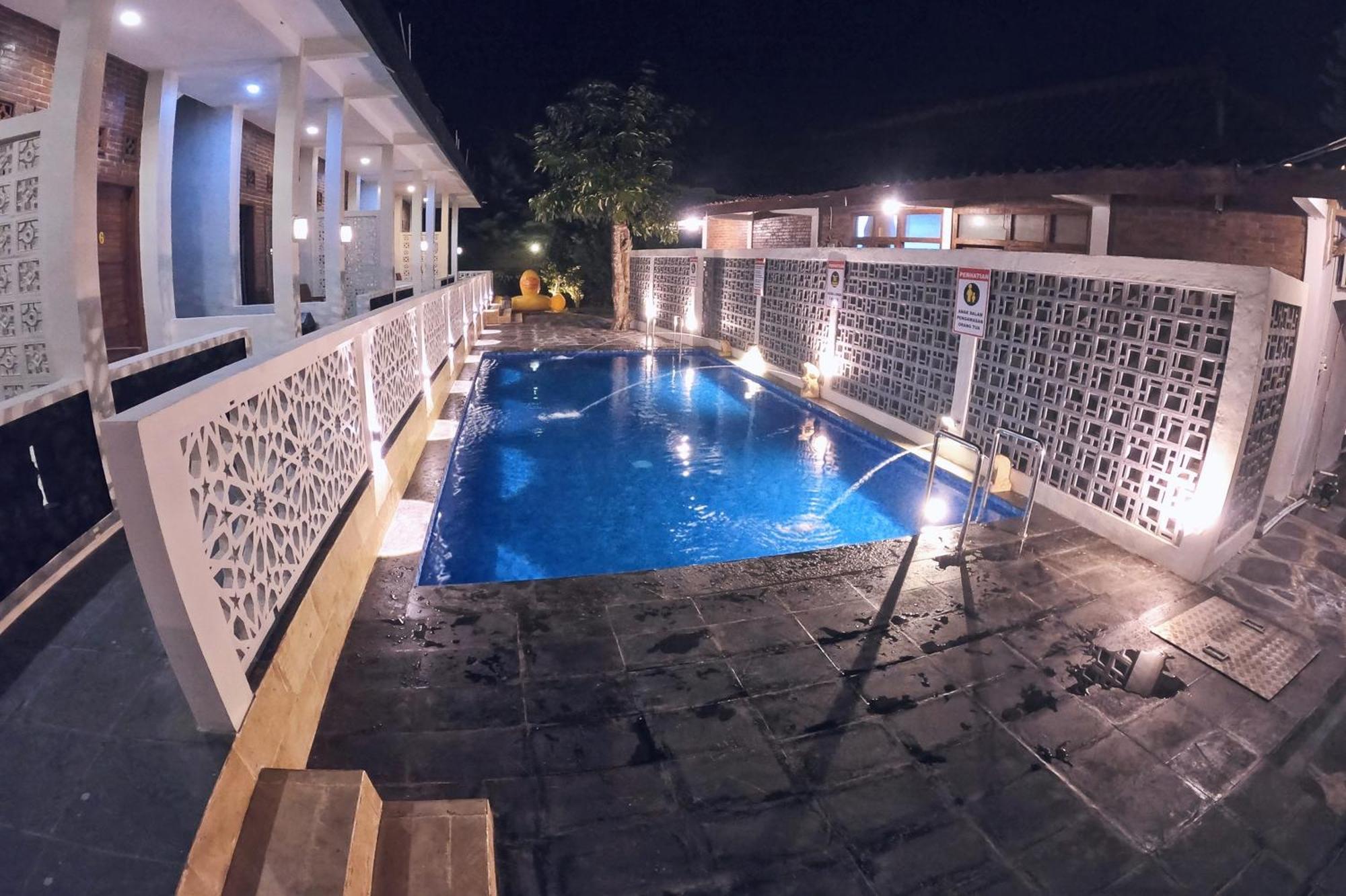 Hotel The Royal Joglo Tepus Zewnętrze zdjęcie