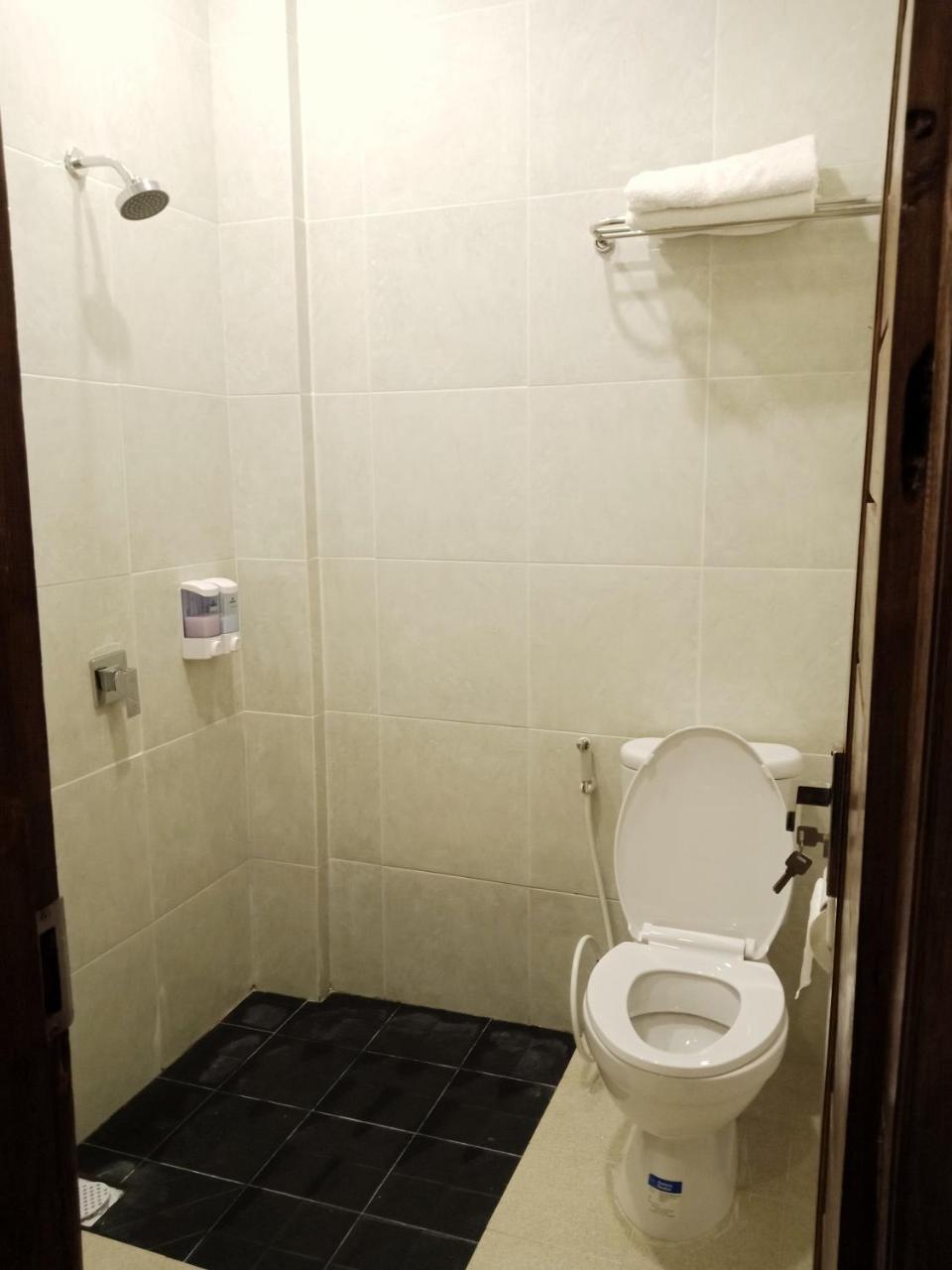 Hotel The Royal Joglo Tepus Zewnętrze zdjęcie